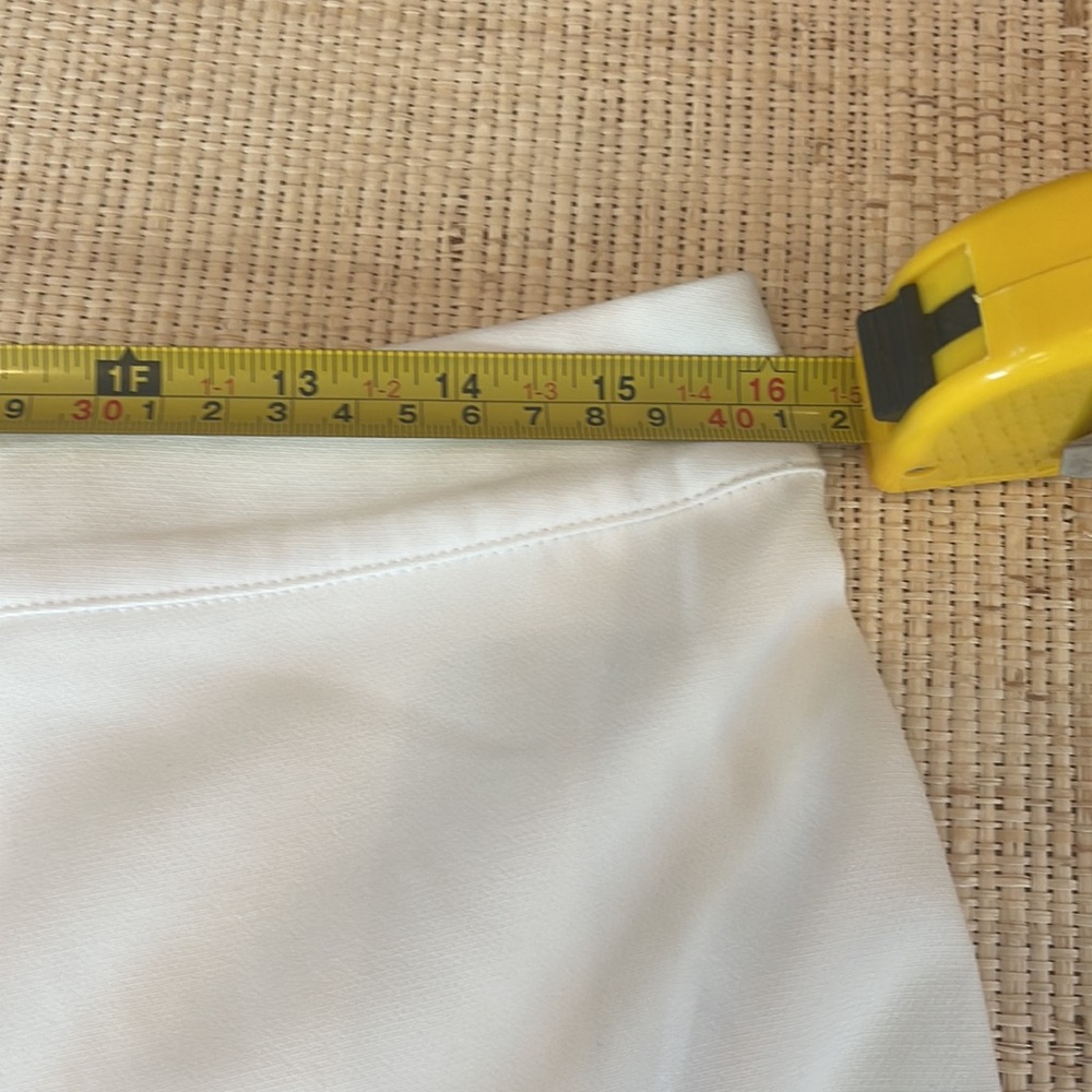 White Ric Rac Shorts Large NWT - Picture 6 of 9